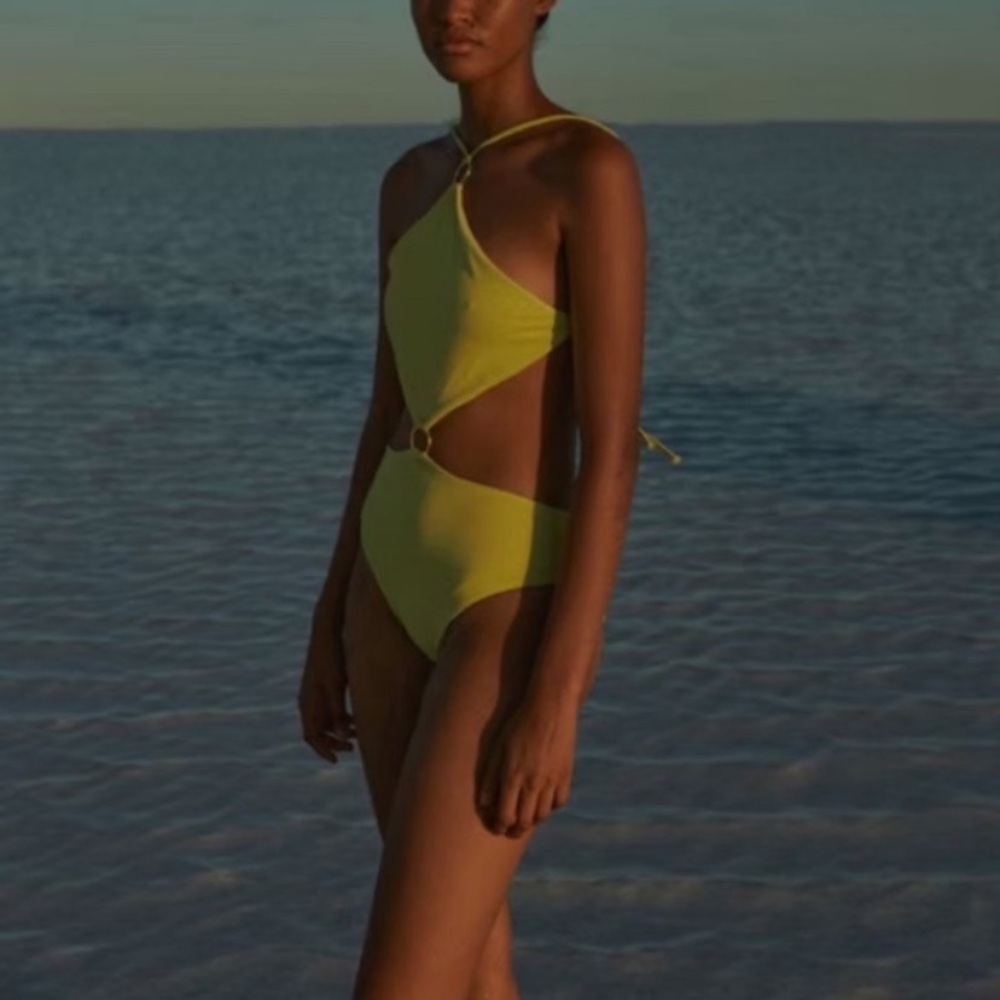 New! Baobab Kira one piece swimsuit 3328